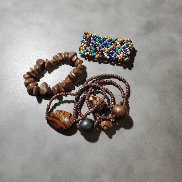Treska Neutral Bundle of boho stretch‎ bracelets #1 - Picture 1 of 3